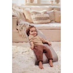 Baby Björn Babysitteri Bliss - Petal Q Sand Grey -Baby Wallaby Shop baby bjoern babysitteri bliss petal q sand grey 2