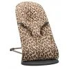 Baby Björn Babysitteri Bliss, Beige Leopard 2 Baby Björn Babysitteri Bliss, Beige Leopard -Baby Wallaby Shop baby bjorn babysitteri bliss beige leopard